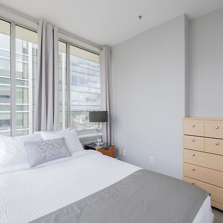 רגינה Obasa Suites @ The Hamilton מראה חיצוני תמונה