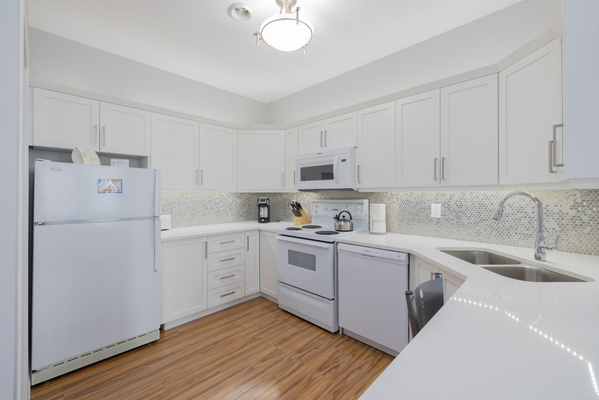 רגינה Obasa Suites @ The Hamilton מראה חיצוני תמונה